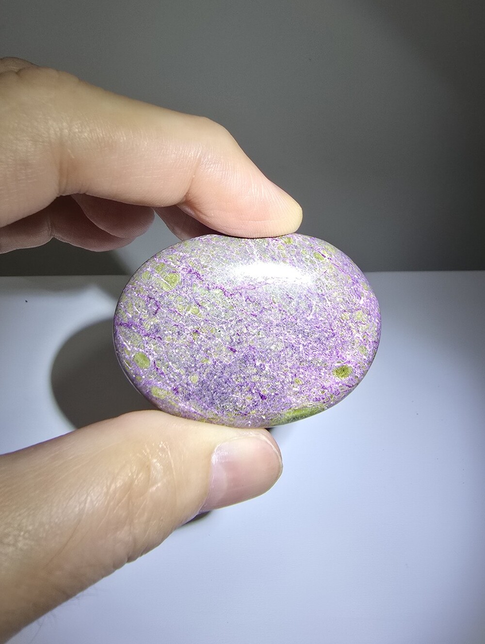 Atlantisite Crystal Palmstone #B, Aka Stichtite and Serpentine